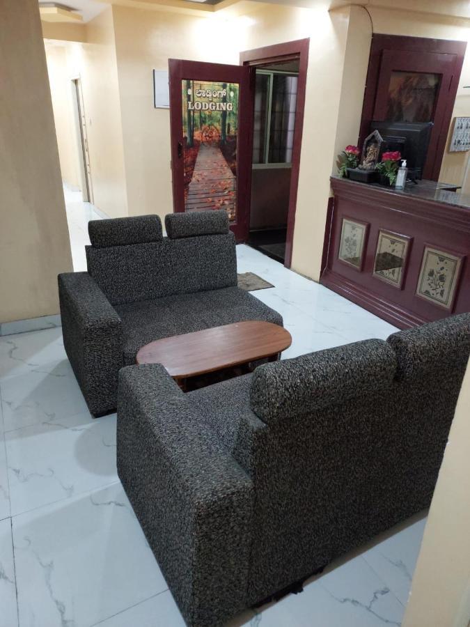 Mandara Comforts Hotel Bangalore Exteriör bild