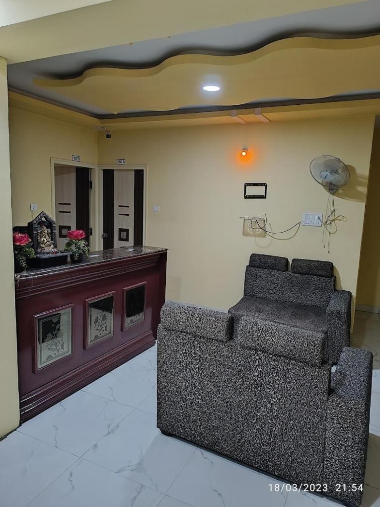 Mandara Comforts Hotel Bangalore Exteriör bild